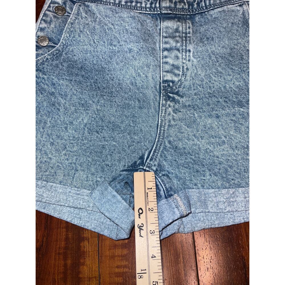 Light Wash Denim Overall Shorts Women XS Acid Wash Cuffed Shortalls Adjustable - Picture 8 of 8